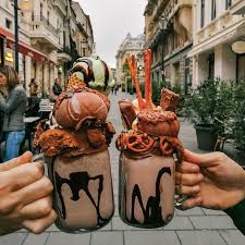 Food & craft beer viernes, sábados y domingos 20 canillas de cerveza artesanal gin tirado registrate en el nuevo sistema de reservas! Gelato A Bucarest Safe Cities Bucharest Travel Food