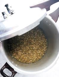 Beberapa panci presto memiliki keran tersendiri untuk membantu pengeluaran uap dari dalam panci. Cara Aman Menggunakan Panci Presto Plus Bonus Resep Masakan Dapur Ngebut