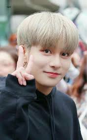 La Familia Kpop Idol In 2020 Woo Young Kim Hongjoong Boy Groups