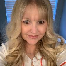 I'm in love! Just finished my first diamond painting. Question, do any of  you seal yours when complete? I saw a YouTube video and some Pinterest  posts about sealing with Modge Podge.