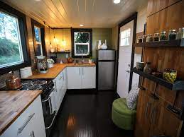 30 Impressive Tiny Homes Overflowing With Style Hgtv Tiny House Living Tiny Luxury Tiny House Interior