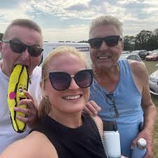 Let this bright spark warm your cockles as the winter nights draw in.  Everything you wanted to know about MIG welding but were too cool to ask is  right here in this