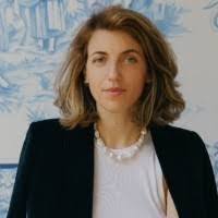 Sara Cord's Instagram, Twitter & Facebook