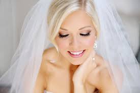 Karyn May's Instagram, Twitter & Facebook