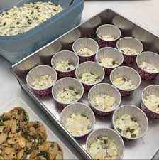 Copyright 300 gram tepung beras 1 biji santan kelapa 600 gram kacang hijau 400 gram gula (kisar) 3 biji telur minyak untuk menggoreng. Resipi Kuih Raya Campuran Kacang Badam Kuaci Yang Bagus Untuk Kuatkan Memori