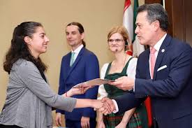 Te compartimos características que animan a pertenecer a nuestra comunidad: Neue Pasch Kooperationsvereinbarung Mit Oberstufenschulen In Pachuca Pasch Initiative