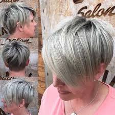 If you feel like your thin hair is lifeless and flat this collection of short hairstyles for women over 50 is here to help you out if you are looking for a change! Chic Short Haircuts For Women Over 50