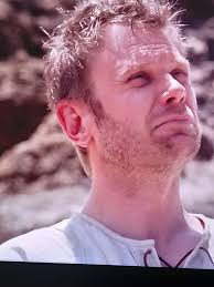 Hapoy weekend! Who's watching Lost