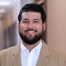 Ashton Mckinney's Instagram, Twitter & Facebook