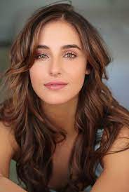 Lorynn York Pretty Brunette Face Hair Beautiful Girl Face