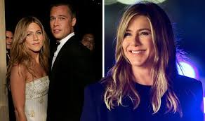 The reunion, jennifer aniston and david schwimmer spoke to james corden about their secret crushes on one another. Jennifer Aniston Boyfriend Who Is Friends Star Jennifer Aniston Dating Now Eagles Vine