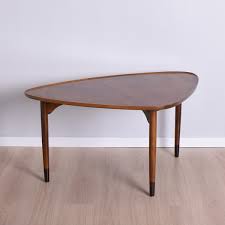 Check out our kidney coffee table selection for the very best in unique or custom, handmade pieces from our coffee & end tables shops. Vintage Kidney Shaped Coffee Table 1960s Vinterior