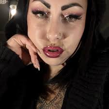 Back to Reality 🩵 Close Ups So after posting as many days as I could  before Halloween, I definitely have enjoyed getting back into the swing of  things with being a little