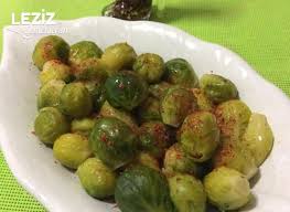 Brüksel lahanası yemeği, brüksel lahanası oldukça faydalı sebzelerden biridir. Bruksel Lahana Salatasi Tarifi Leziz Yemeklerim