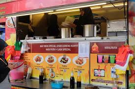 That and the fact that mat rock scoops in their unique and fiery however, mat rock nasi ayam kunyit isn't quite the same without the sambal. Nak Jana Rm20 Ribu Sebulan Dengan Food Truck Apa Yang Korang Perlu Tahu