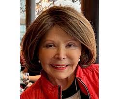 Arline Greene's Instagram, Twitter & Facebook