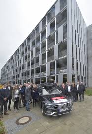 What does nff mean in braunschweig? Projektstart Im Braunschweiger Forschungsparkhaus Goldbeck Goldbeck