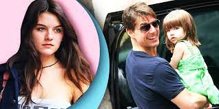 18-Year-Old Suri Cruise Has A Mature Approach To Her Strained Relationship  With Her Father