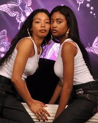 Black Best Friend Photoshoot Ideas Barbiiesosa Photoshoot Backdrops Friend Photoshoot Black Girl Aesthetic