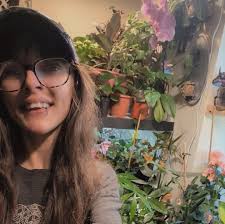 I've never propagated this type of plant and would like to so I can have a  fuller plant. I'm just not sure where to cut it or what way of propagation  is