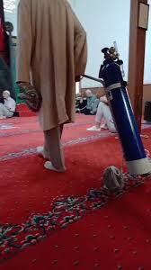 মহান রাব্বুল আলামিনের কাছে নিজের আত্মার প্রশান্তির জন্য দোয়া ও কামনা  করতেছেন পৃথিবীর বুকে যে হালতে থাকি আমাদের ফরজটা আমাদেরকে সম্পূর্ণভাবে আদায়  করতে হবে আমিন #