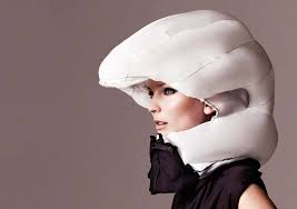 Unsichtbarer Fahrradhelm Hovding Airbag Fur Radfahrer Fahrradhelm Bike Helm Helm