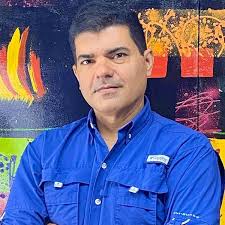 Amazon.com: EL TIEMPO ANTES DE TIEMPO: ¿Realmente se puede viajar en el  tiempo? (Spanish Edition): 9789801859093: Reyes Faria, Nerio, Editores,  Sultana del Lago: Libros