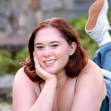 Heyyy! My name is Cheyenne Lee, i'm 100% committed to UMN! I'm majoring in  Business. I'm from Woodbury, Minnesota! I love having bible studies,  hanging with my family, working out, making new