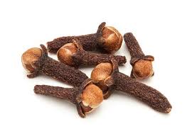 Le Clou De Girofle Correspond Au Bouton Floral Seche Du Giroflier Un Arbre D Une Vingtaine De Metres Clou De Girofle Persil Pour Maigrir Aphrodisiaque Naturel