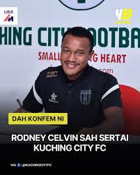 RODNEY CELVIN SAH SERTAI KUCHING CITY FC ✍🏻🤝🏻✓ Pemain pertahanan kacukan  Bidayuh-Ghana, Rodney Calvin antara pemain yang bersatu semula dengan bekas  jurulatihnya ,Aidil Shahrin di Kuching City FC. 📸 : Kuching City