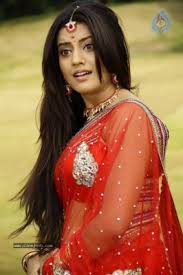 Debuted as an actress in the movie satyamev jayate with ravi kishan in 2013, she also got a chance to work in tv serials. Akshara Singh Photo Akshara Singh Hot Navel 1095x1080 Wallpaper Teahub Io