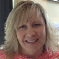 Sandy Sammons's Instagram, Twitter & Facebook