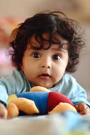 INSPIRATIE: 21 hippe jongensnamen bestaande uit één lettergreep