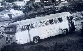 Ataturk Mahallesine Konaktan Saatte 1 Isleyen Otobuse Yolcular Isyan Etmis Yarim Saatte 1 Olsun Diye Dilekce Vermisler Bornova Otobus Kartpostal Turkler