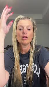 Detangling Brush Review for Curly Hair Girls