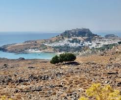 Rhodes is the largest of the dodecanese islands of greece and is also the island group's historical capital. Olivenhaine Pinienwalder Sonne Strand Reisebericht Aus Rhodos Nachrichten Aus Kamen Auf Kamenweb De Onlinemagazin Fur Kamen