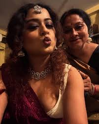 Tried to make something! Hope you watch this and time stops a little. 🤏