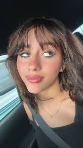 Desiree Dotson's Instagram, Twitter & Facebook