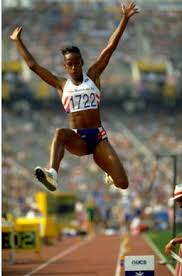 En 1995 cuando yulimar estaba a meses de nacer, la ucraniana inessa kravets se hacía acreedora del récord mundial de salto triple femenino con un resultado de 15 metros y 50 centímetros. Historia De Los Records Mundiales Del Salto En Largo Longitud Damas