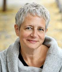 Check out their videos, sign up to chat, and join their community. Anna Lengyel Voxeurop