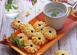 Hasil gambar untuk resep kue semprit