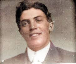 Vernon Pope's Instagram, Twitter & Facebook