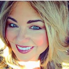 Lola Castle (@LolaCastle)