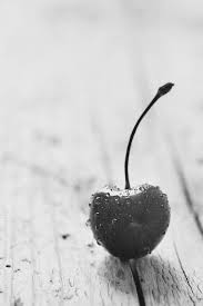 Black And White Still Life Photography Fruit Pin By Ramonita On Bokeh Black White Photography Fruit Photography Ingredients Photography Food Photography