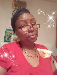 Rhiannon dropping dookie she got dookie pants Cookin in the kitchen with  the dookie cansssss, this be the person cooking out they kitchen that y'all  eat from 🤣 -KookiieTv