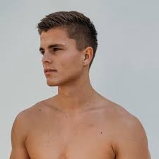 Chris Bergan's Instagram, Twitter & Facebook