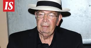 Kuolleen Panttilainaamo-sarjan tähden tyly testamentti: jättää yhden  lapsistaan kokonaan ilman perintöä