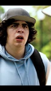 Derek Burger's Instagram, Twitter & Facebook