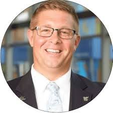 Dan Sippel's Instagram, Twitter & Facebook