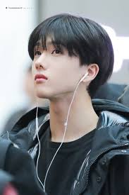 Entdecke bei tiktok kurze videos zum thema nct dream jisung. Nct Jisung To Not Participate In Hard Schedules Due To Knee Injury During Practice Starbiz Net